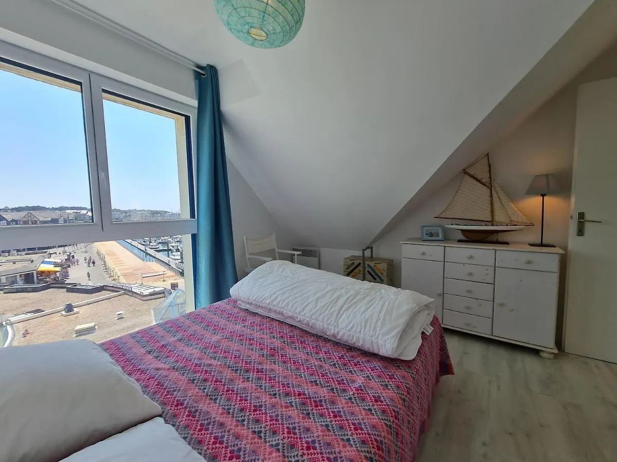 Apartament Ref 117 - Appartement Duplex Pour Cinq Personnes Vue Port Crouesty Avec Piscine Arzon Francja